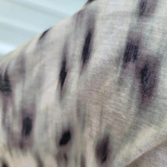 NWOT Kenneth Cole Reaction Top L Tan Beige Animal Print Draped Neck Tee Shirt - Picture 7 of 10